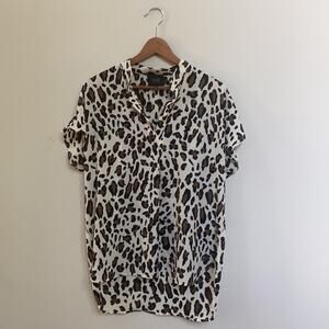 W5 Leopard Blouse  Career Business Casual Dress Shirt Size Large